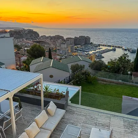 Mont Des Olives - Cap D'ail- App4 *